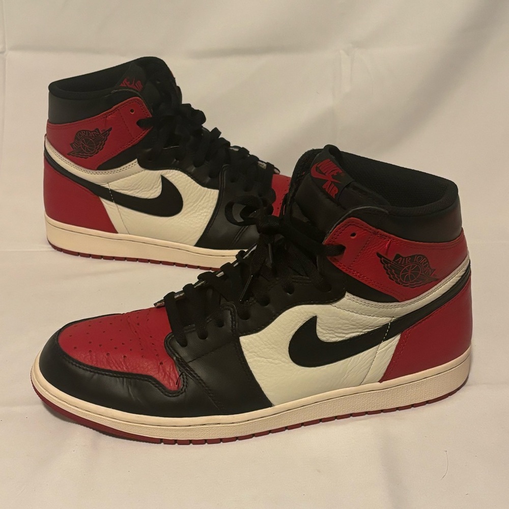 Nike Air Jordan 1 Retro High OG Bred Toe Men’s Size 14 Chicago 555088-610